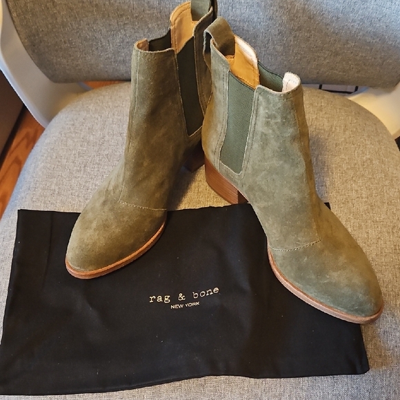 Rag & Bone Khaki Suede Chelsea Boots